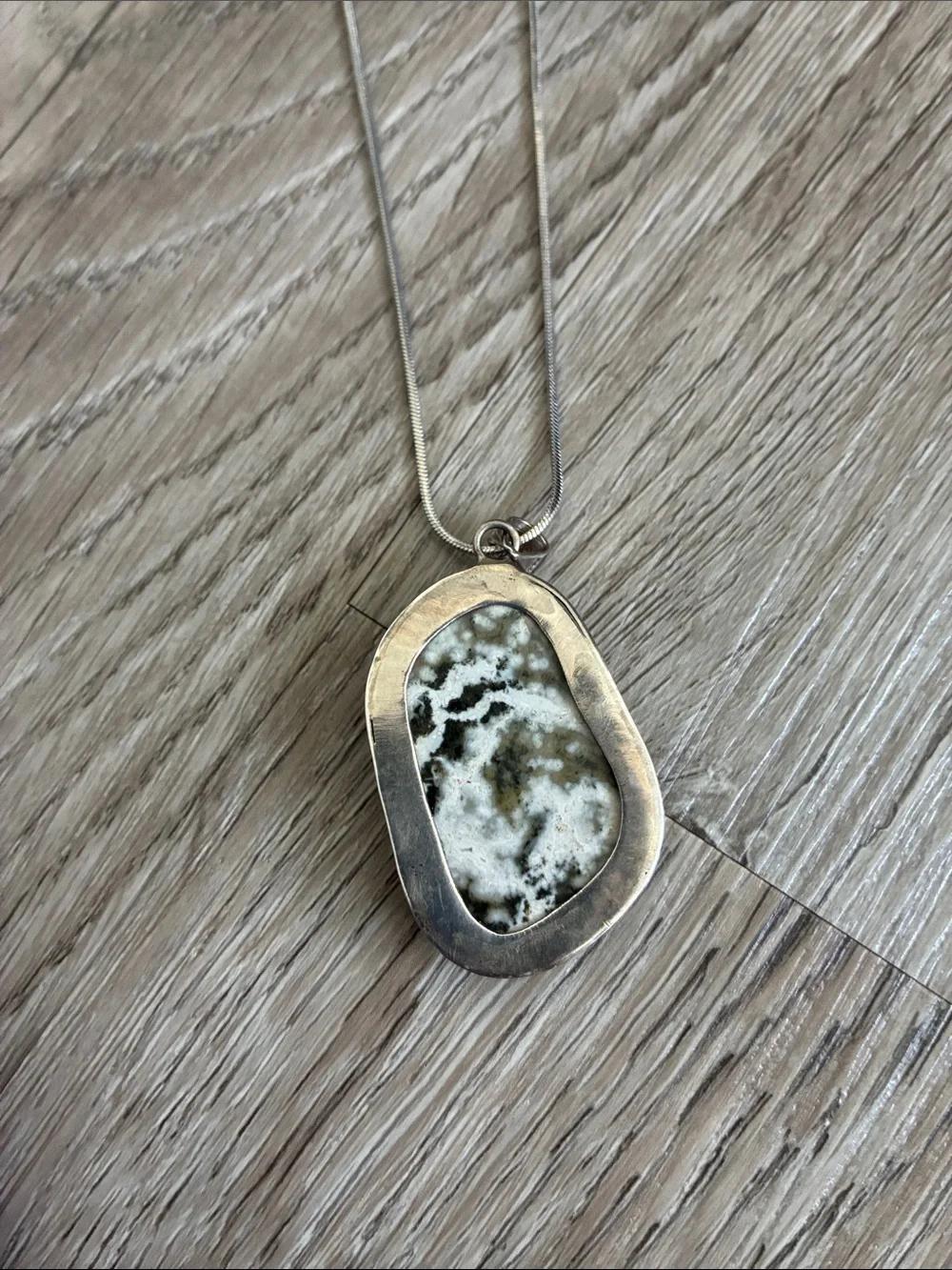 Vintage Sterling Silver White Buffalo Turquoise Artisan Pendant Necklace